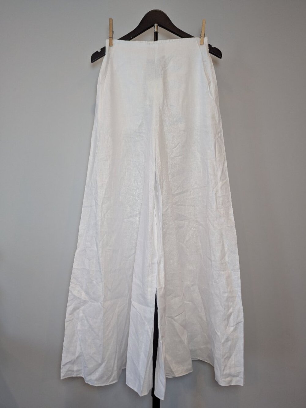 NWT Careste Women's Size 2 White 100% Cotton Wide Palazzo Style Trousers